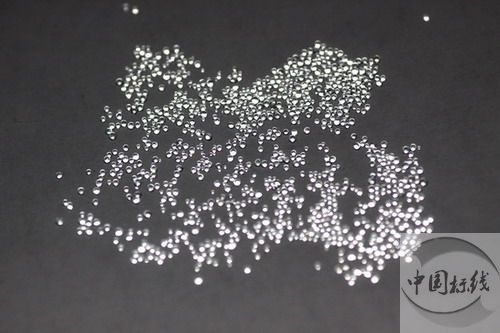 郧西金属表面处理厂喷砂玻璃微珠清理